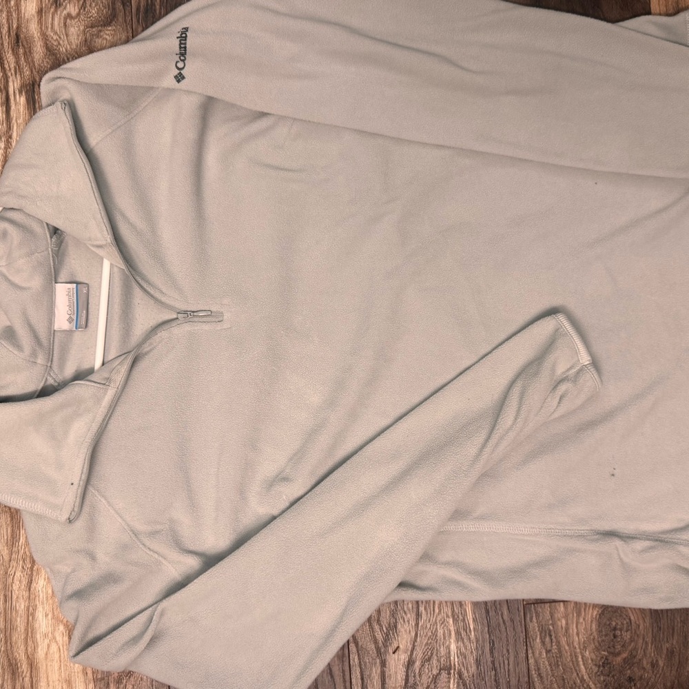 Columbia Gray Cowl Neck Sweater